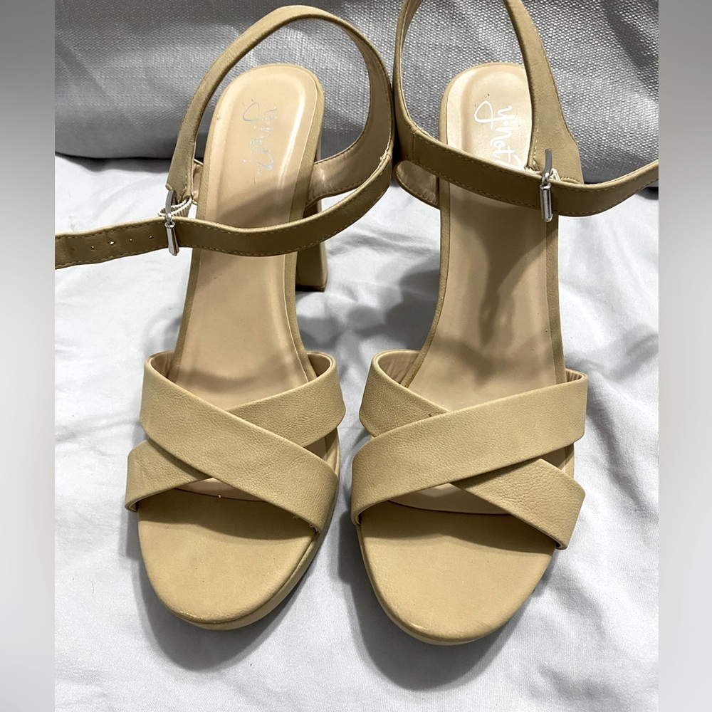 Y-Not Heels Tan/Cream Colored